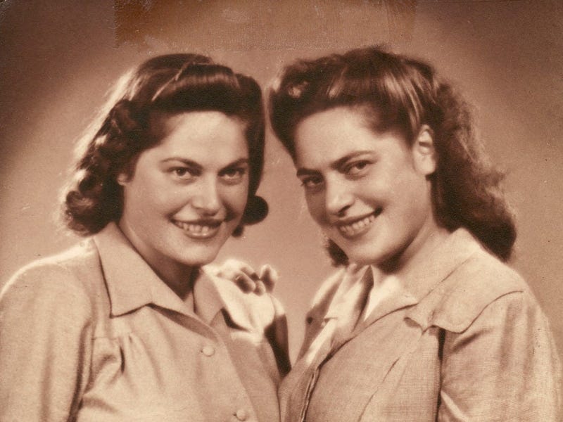 Annetta Able and her identical twin sister Stephanie.