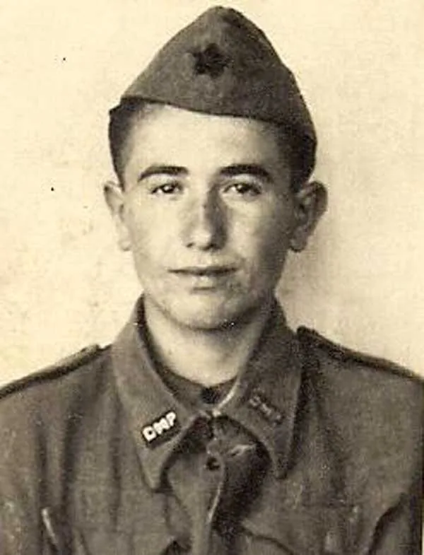Qemal Bego in military uniform.